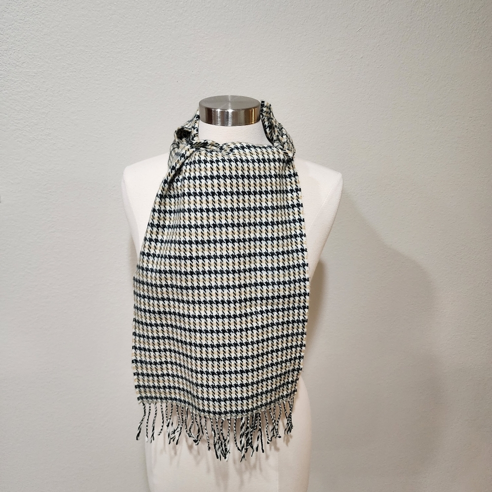 Houndstooth 100% Cashmere Scarf Made in Germany Soft Luxury Unisex Cozy Winter